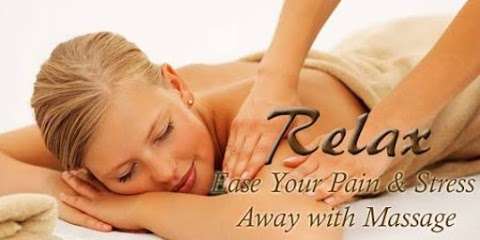 Photo: Healing Herb Massage